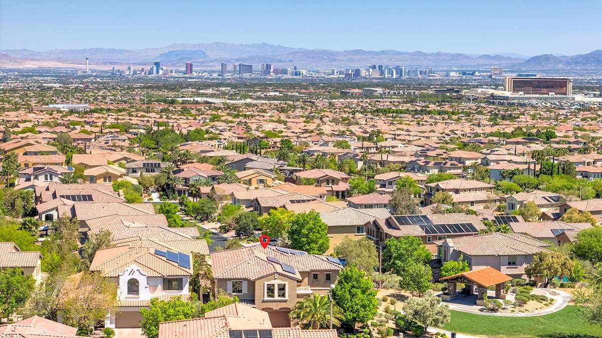 The 2026 Zillow Search Algorithm: Maximizing Yield on Luxury Listings in Summerlin & Henderson